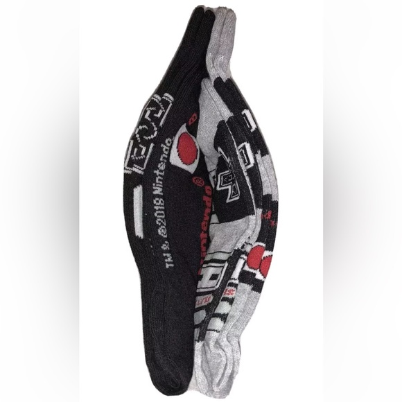 Nintendo Crew Socks 2 Pair Men 6.5-12 Gray Black w Controller Classic NES Gamer - Picture 7 of 9